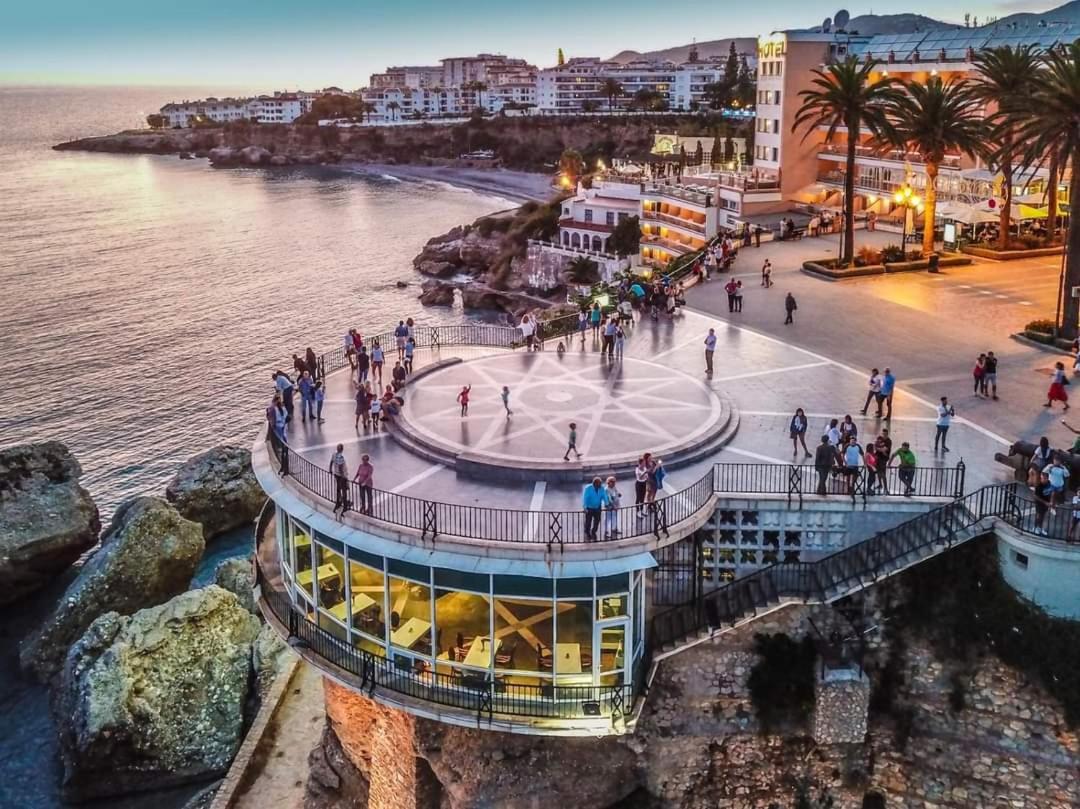Atico En Mar De Nerja Apartment Ngoại thất bức ảnh